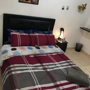 Homestay Dorado Airport &, Bogota